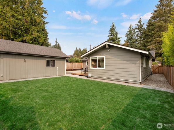 3029 NE 133rd Street, Seattle WA 98125