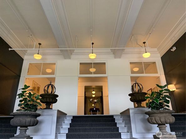 201 Galer Street 334, Seattle WA 98109