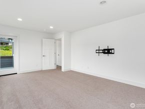 4214 223rd Place SE, Bothell WA 98021