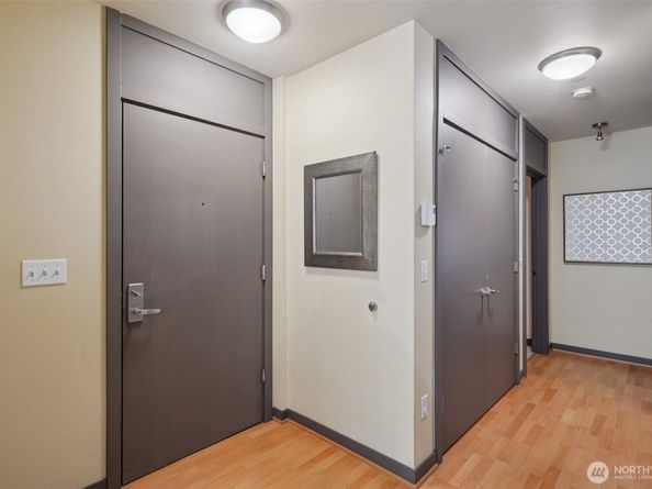 4217 Fremont Avenue N 2, Seattle WA 98103