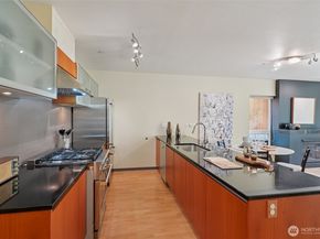 4217 Fremont Avenue N 2, Seattle WA 98103