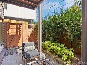 4217 Fremont Avenue N 2, Seattle WA 98103