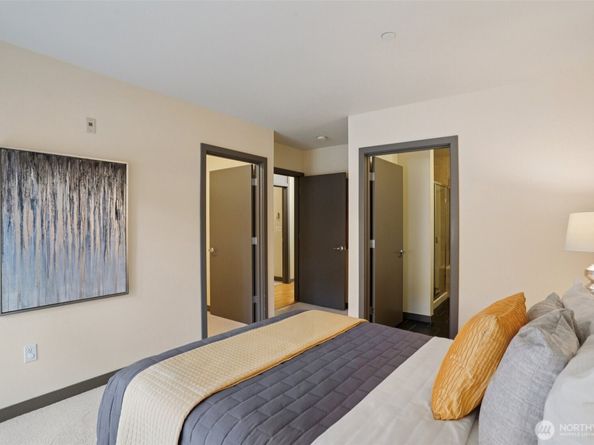 4217 Fremont Avenue N 2, Seattle WA 98103