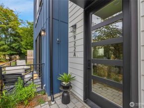 922 16th Avenue A, Seattle WA 98122