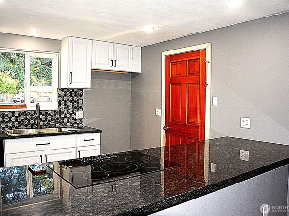 30208 4th Place SW, Federal Way WA 98023