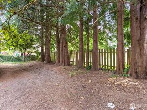 18335 Ashworth Avenue N, Shoreline WA 98133