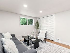 18335 Ashworth Avenue N, Shoreline WA 98133