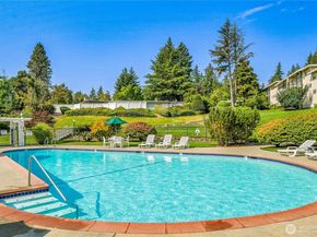 12701 NE 9th Place D206, Bellevue WA 98005
