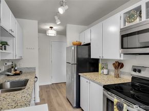12701 NE 9th Place D206, Bellevue WA 98005