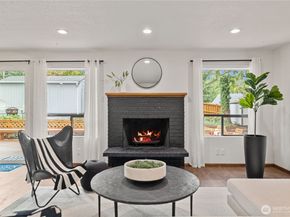 305 161st Place SE, Bothell WA 98012