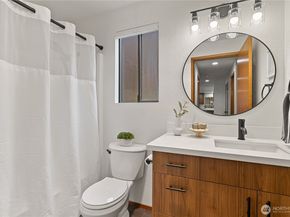 305 161st Place SE, Bothell WA 98012