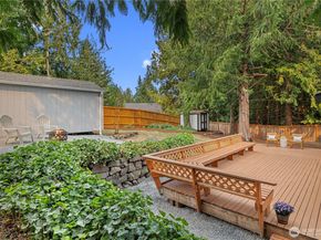 305 161st Place SE, Bothell WA 98012