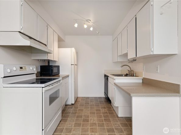 4802 S 187th Place A106, SeaTac WA 98188