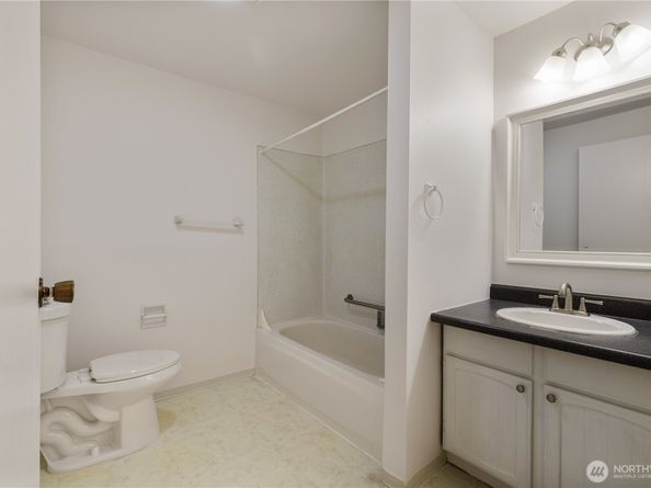 4802 S 187th Place A106, SeaTac WA 98188