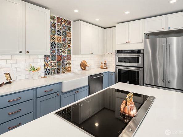 10843 Point Vashon Drive SW, Vashon WA 98070