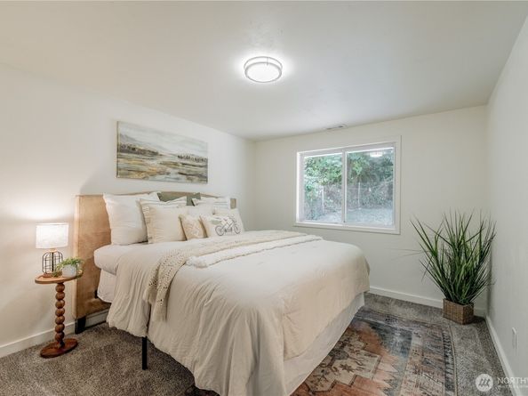 17311 NE 156th Street, Woodinville WA 98072