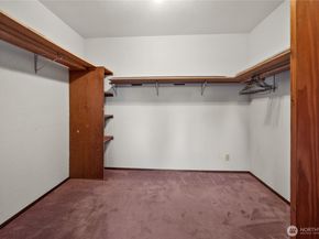 3868 Pinecone Drive E, Bremerton WA 98310