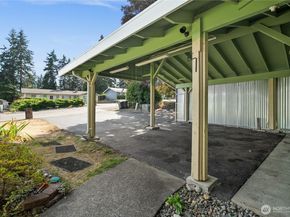 3868 Pinecone Drive E, Bremerton WA 98310