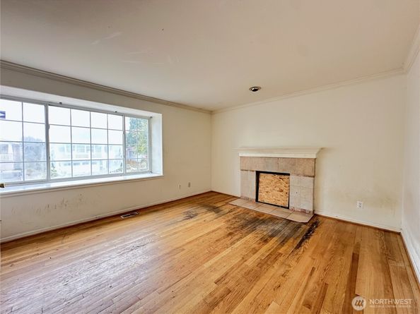 4008 NE 57th Street, Seattle WA 98105