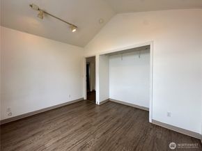 4008 NE 57th Street, Seattle WA 98105