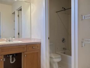 4008 NE 57th Street, Seattle WA 98105
