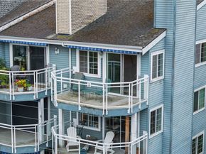 6920 California Avenue SW 45, Seattle WA 98136