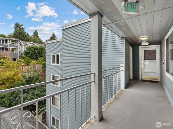 6920 California Avenue SW 45, Seattle WA 98136