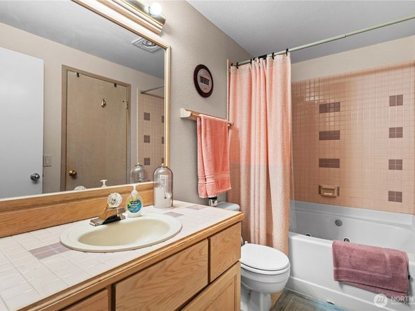 6920 California Avenue SW 45, Seattle WA 98136