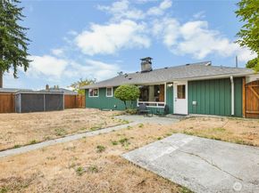 6013 S 118th Place, Seattle WA 98178