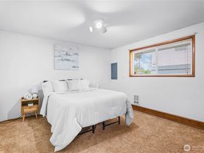 6013 S 118th Place, Seattle WA 98178