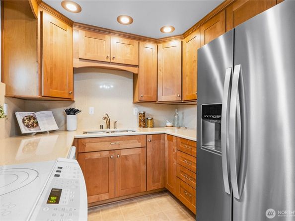 6013 S 118th Place, Seattle WA 98178