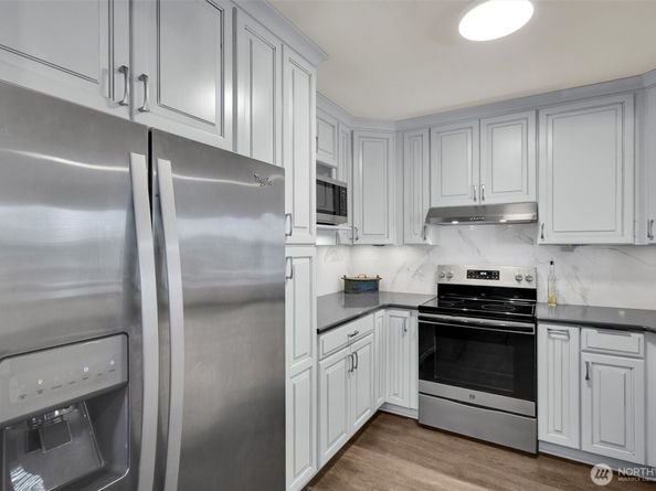 12320 101st Court NE, Kirkland WA 98034