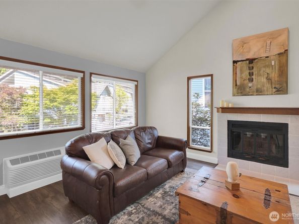 12320 101st Court NE, Kirkland WA 98034