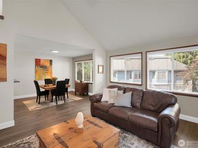 12320 101st Court NE, Kirkland WA 98034