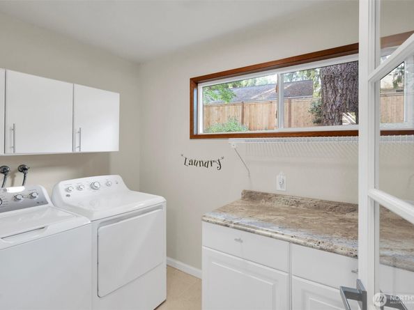 12320 101st Court NE, Kirkland WA 98034