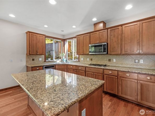 2126 W Mukilteo Boulevard, Everett WA 98203