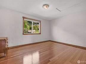 2126 W Mukilteo Boulevard, Everett WA 98203