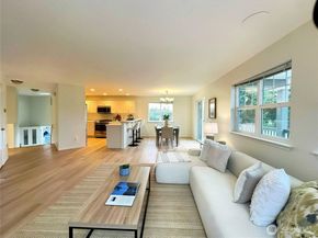 1228 113th Avenue SE, Lake Stevens WA 98258