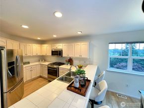 1228 113th Avenue SE, Lake Stevens WA 98258