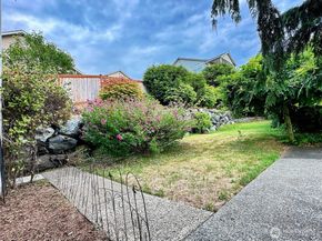 1228 113th Avenue SE, Lake Stevens WA 98258