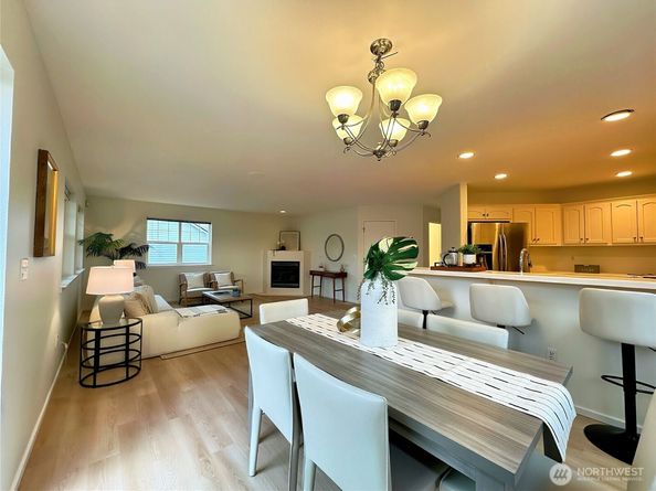 1228 113th Avenue SE, Lake Stevens WA 98258