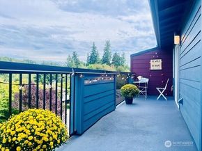 15809 Waynita Way NE G302, Bothell WA 98011