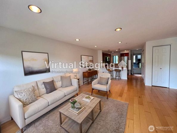15809 Waynita Way NE G302, Bothell WA 98011