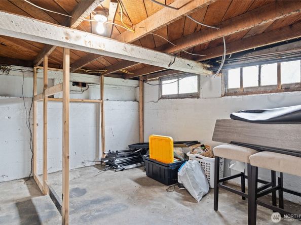 11 R Street SE, Auburn WA 98002