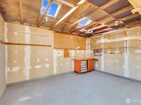 4816 SW Alaska Street, Seattle WA 98116