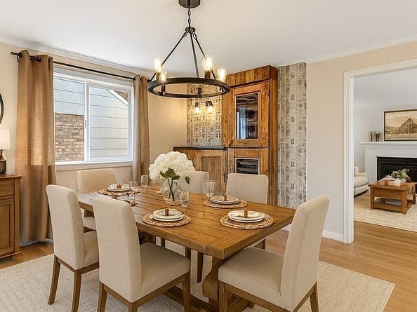 4816 SW Alaska Street, Seattle WA 98116