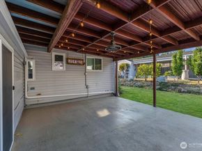 4816 SW Alaska Street, Seattle WA 98116