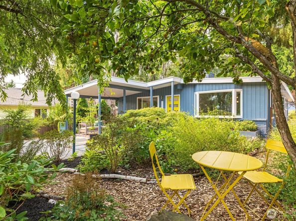 11035 31st Avenue NE, Seattle WA 98125