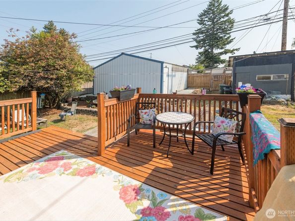 1111 Maple Street, Everett WA 98201