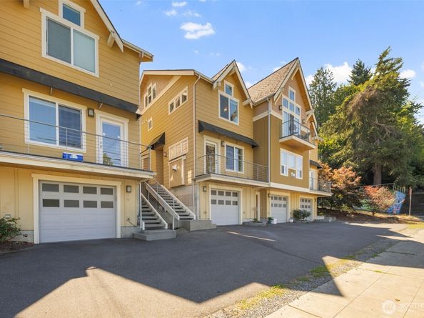 21 W Florentia Street, Seattle WA 98119